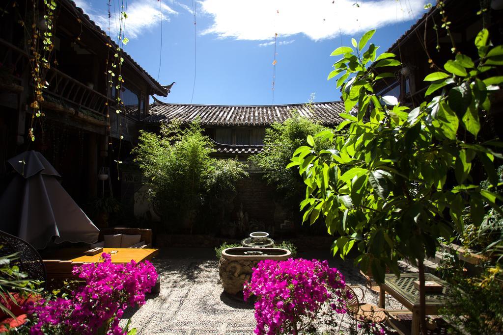 Lijiang Emerald Bay Inn Eksteriør billede